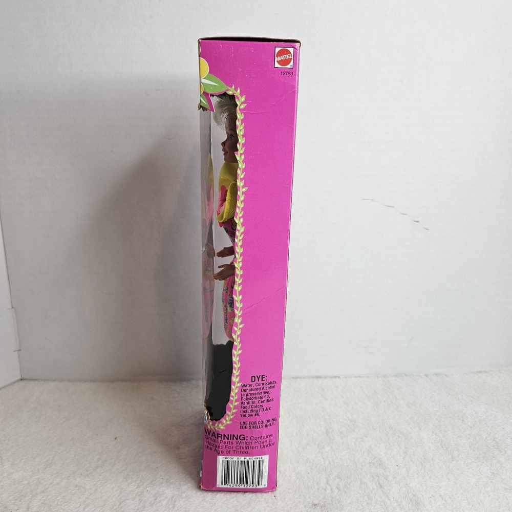 Vintage 1994 Mattel Easter Party Barbie #12793 Special Edition NRFB - Picture 2 of 4